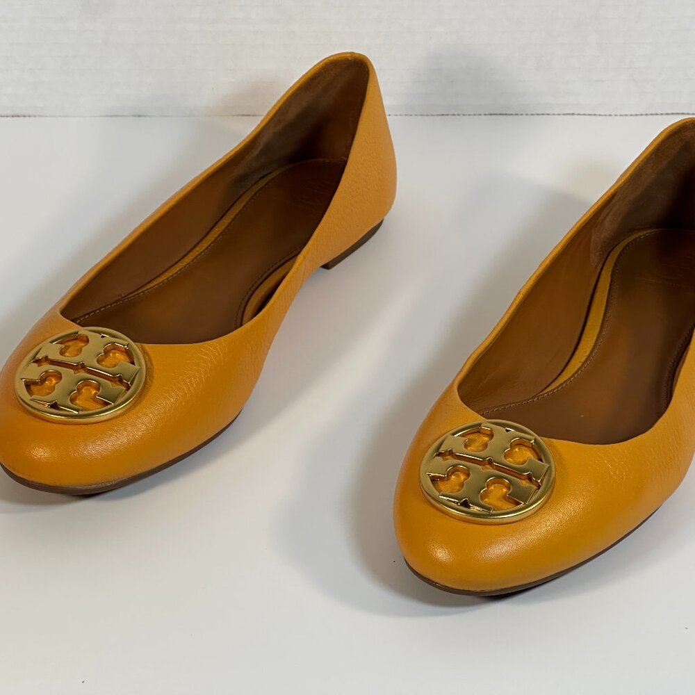 Tory Burch Size 9.5 Golden Flats - Picture 14 of 16